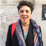 Profesora de francés y español imparte clases para todas las edades